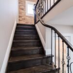 Oakridge Cres Main Floor